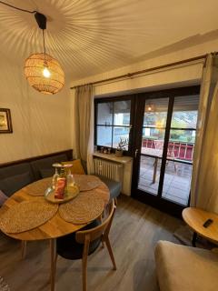 Charmante Ferienwohnung mit Bademantelgang zur Wohlfühltherme - Bad Griesbach - 7
