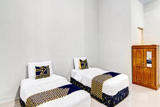 OYO 91847 Rumah Singgah Kinaya Syariah - Parit - 9