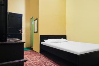OYO 91855 Big Hotel Kendari - Kendari - 6