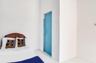 SPOT ON 91858 Raja Homestay Syariah - Pekanbaru - 3