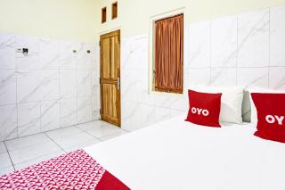 OYO Life 91884 Kost Kusuma Dewi Syariah - Sidoarjo - 2