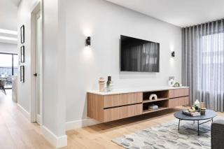 Sunbury Luxury - The Perfect Family Entertainer - 6