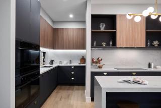 Sunbury Luxury - The Perfect Family Entertainer - Sunbury - 1
