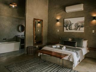 Rhino's Rest Private Luxury Villa - Hoedspruit - 7