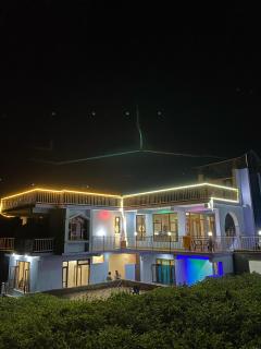 Hotel Manik - Kasāmbal - 1