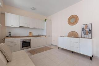 Villino Crisali' by BarbarHouse - 3