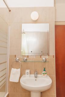 Walnut 1Bed Apt with shared pool - Paphos - 6