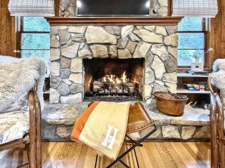Highlands Hideout - 4