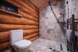 Chestnut - Tedstone Log Cabins - 1