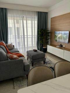 Chic 1BR in Ruaka near UN, Two Rivers, Gigiri, Nairobi with a Gym, Pool - Gachie - 8
