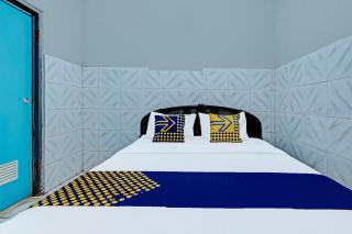 SPOT ON 91915 Homestay Superman - 4