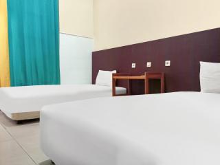OYO 91936 Hotel Lima Dara - Tanjungselor - 3