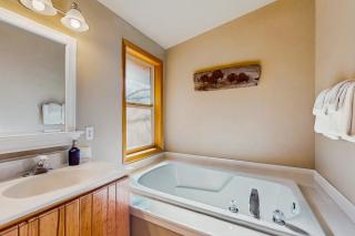 Prospector's Bend - Gold Bar - 2