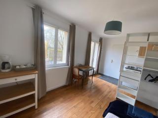 Next castle park studio - 2