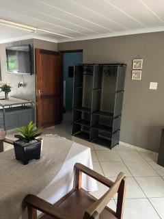 Cloete Self catering Guest room - 3