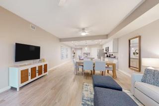 Gulf Access with Boat Slip, Heated Saltwater Pool, Dog-Friendly - Bacino Vista #201 - Roelens - Cape Coral - 3