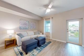 Gulf Access with Boat Slip, Heated Saltwater Pool, Dog-Friendly - Bacino Vista #201 - Roelens - 1