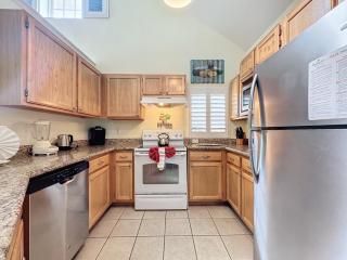 Two Bedroom Condo near Disney condo - 3