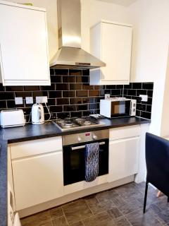 London Spacious 2 bedroom-3 mins walk tube, Hospital, Queen Mary Uni - London - 6