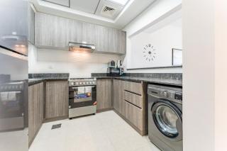 Near Dubai Miracle Garden 1BR with Private Balcony, Orchid Residence, Al Barsha South by Deluxe Holiday Homes - 8