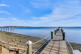 Dock, Sunrise View Waterfront Home on Mt Hope Bay - Bristol - 8