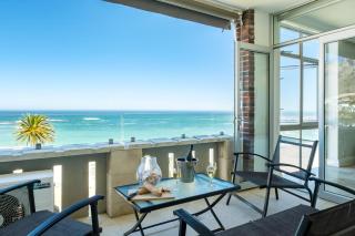 Camps Bay Beachside 2bed w Sea View Cloud 9 - Cidade Do Cabo - 0