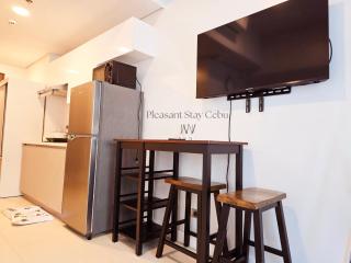 Cebu 38th Park Ave in IT Park New Condo Pool Gym Smart TV Fast Wifi Near Malls Restaurants - Città di Cebu - 9