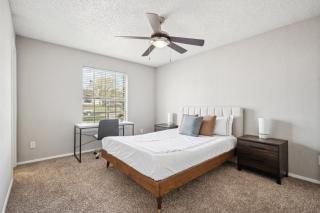 3001 Crystal Springs 721 I Spacious 1 Bed 1 Bath - Bedford - 0