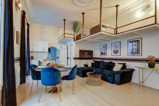 Luxueux Appartement au Coeur des Champs-elysees - Parijs - 0