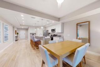 Gulf Access with Boat Slip, Heated Saltwater Pool, Dog-Friendly - Bacino Vista #208 - Roelens - Cape Coral - 1