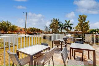 Gulf Access with Boat Slip, Heated Saltwater Pool, Dog-Friendly - Bacino Vista #206 - Roelens - Cape Coral - 7
