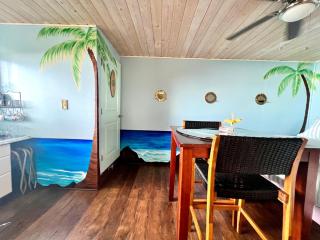 Kailua Kona Overlook Suites - 1