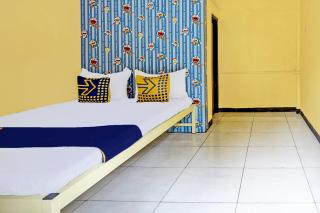OYO Life 91947 Kost Barokah Syariah - Mojokerto - 4