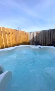 Kaoglen Zen-Feature Bath-Dunkeld-Route 500 - 9