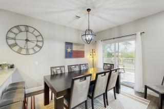 Gruene Luxury on the Guadalupe - New Braunfels - 5