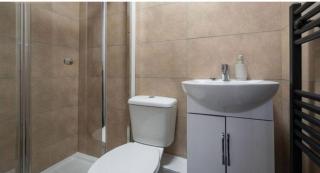 Spacious 5 Bedroom Manningham Road, Liverpool, L4 2UQ - 4
