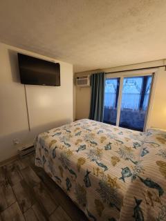 Nautical Mile Resort - Wells - 9