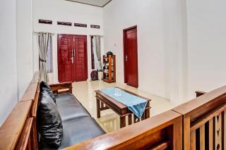 OYO LIFE 92034 Jay Homestay Syariah - Bandar Lampung - 0