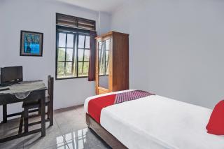 OYO 92041 Hotel Borneo - Manado - 3