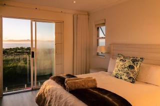 Seaside Serenity: Tranquil Oceanview Retreat - Hermanus - 8