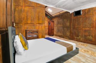 OYO 92083 Lailik Gilang Guesthouse - 4