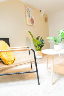 Duplex Confortable en Centre avec 2 Chambres - Chalons en Champagne - 2