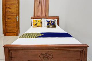 OYO 92183 Komang Resort Klayar - 9