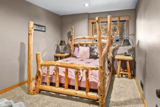 Grizzly Grove - 4