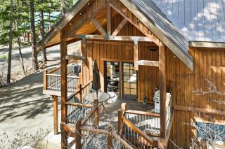 Grizzly Grove - 1