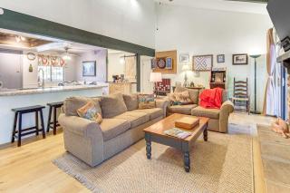 Hike and Golf Family Home with Balcony in Pinetop! - Indian Pine - 3