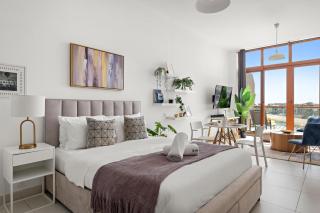 Cozy Sea View Studio Palm Views West at Palm Jumeirah - 0