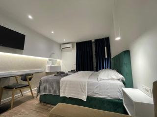Le Petit Central Apartments - Tirana - 6