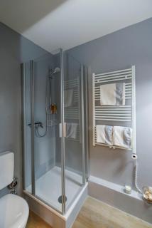 zentrale Ferienwohnung neu renoviert - Dießen am Ammersee - 9