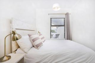 235 on Tenth pet friendly near Grotto beach - Hermanus - 2